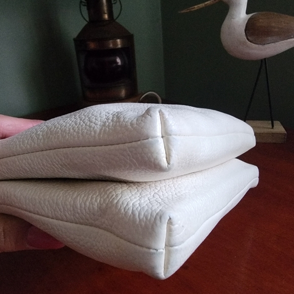 Limited Edition Baseman X Coach Kiki Lyla Bag White Pebbled Leather #F57734 - Picture 10 of 14